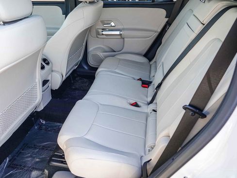 Certified 2025 Mercedes-Benz GLB 250 GLB 250 image 18