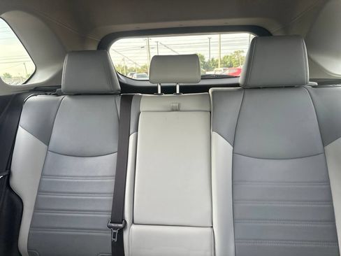 Used 2019 Toyota RAV4 XLE Premium FWD image 23