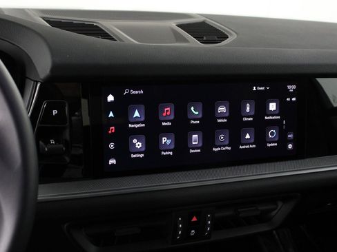 Certified 2025 Porsche Cayenne image 13