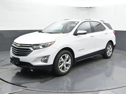 Used 2021 Chevrolet Equinox Premier AWD/4WD image 8