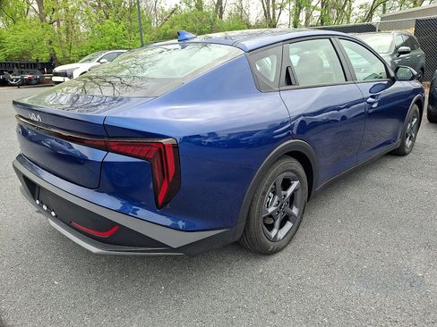 New 2026 Kia K4 LXS image 3