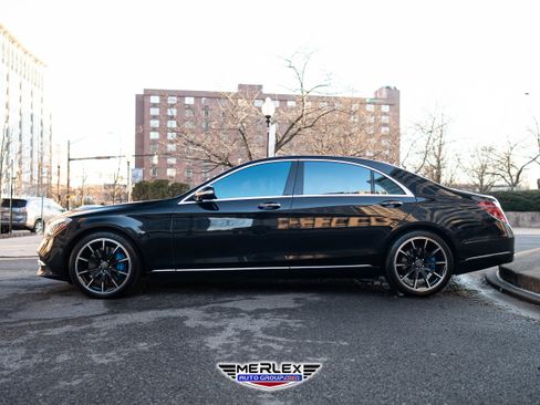 Used 2019 Mercedes-Benz S 560 4MATIC Sedan image 4
