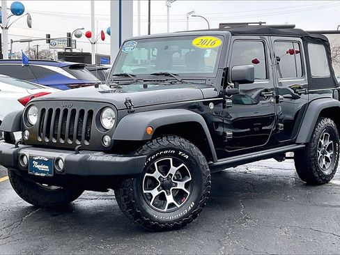Used 2016 Jeep Wrangler Unlimited Sport image 9