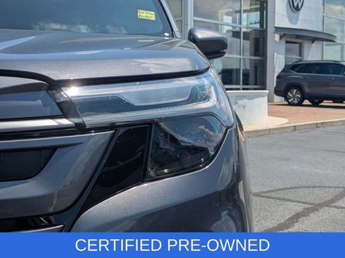 Certified 2025 Subaru Forester Limited w/ Popular Package #2 AWD/4WD image 11