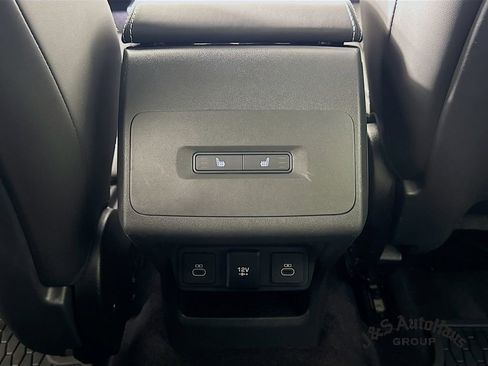 Used 2024 Jaguar I-PACE R-Dynamic HSE image 31