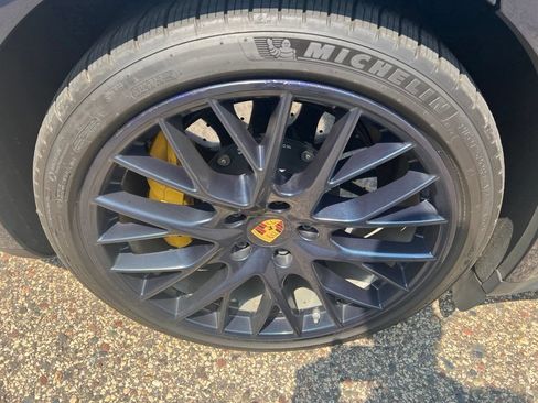 Used 2018 Porsche Panamera Turbo AWD/4WD image 27