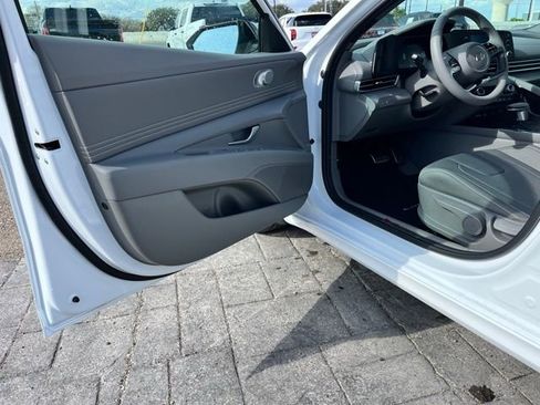 New 2026 Hyundai Elantra SEL Sport Premium FWD image 14