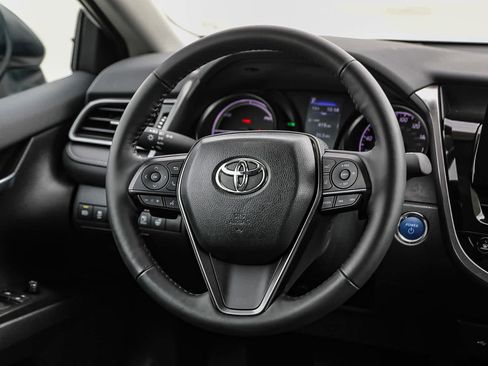 Certified 2024 Toyota Camry SE w/ Cold Weather Package FWD image 16