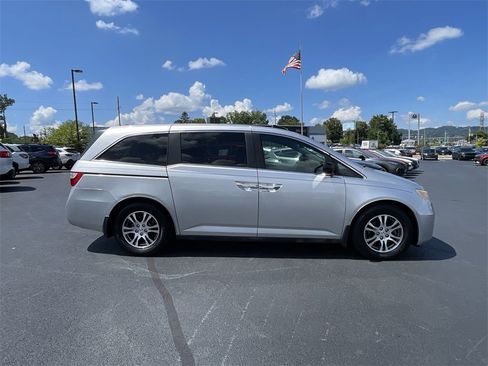 Used 2011 Honda Odyssey EX-L image 4
