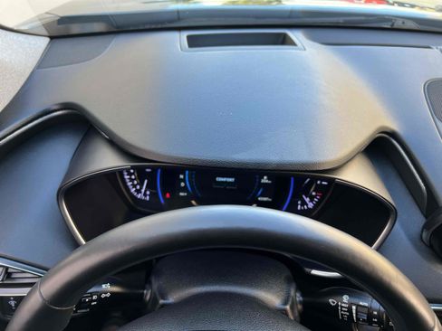 Used 2020 Hyundai Santa Fe Limited image 5