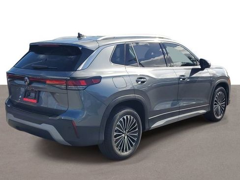 New 2026 Volkswagen Tiguan S FWD image 4