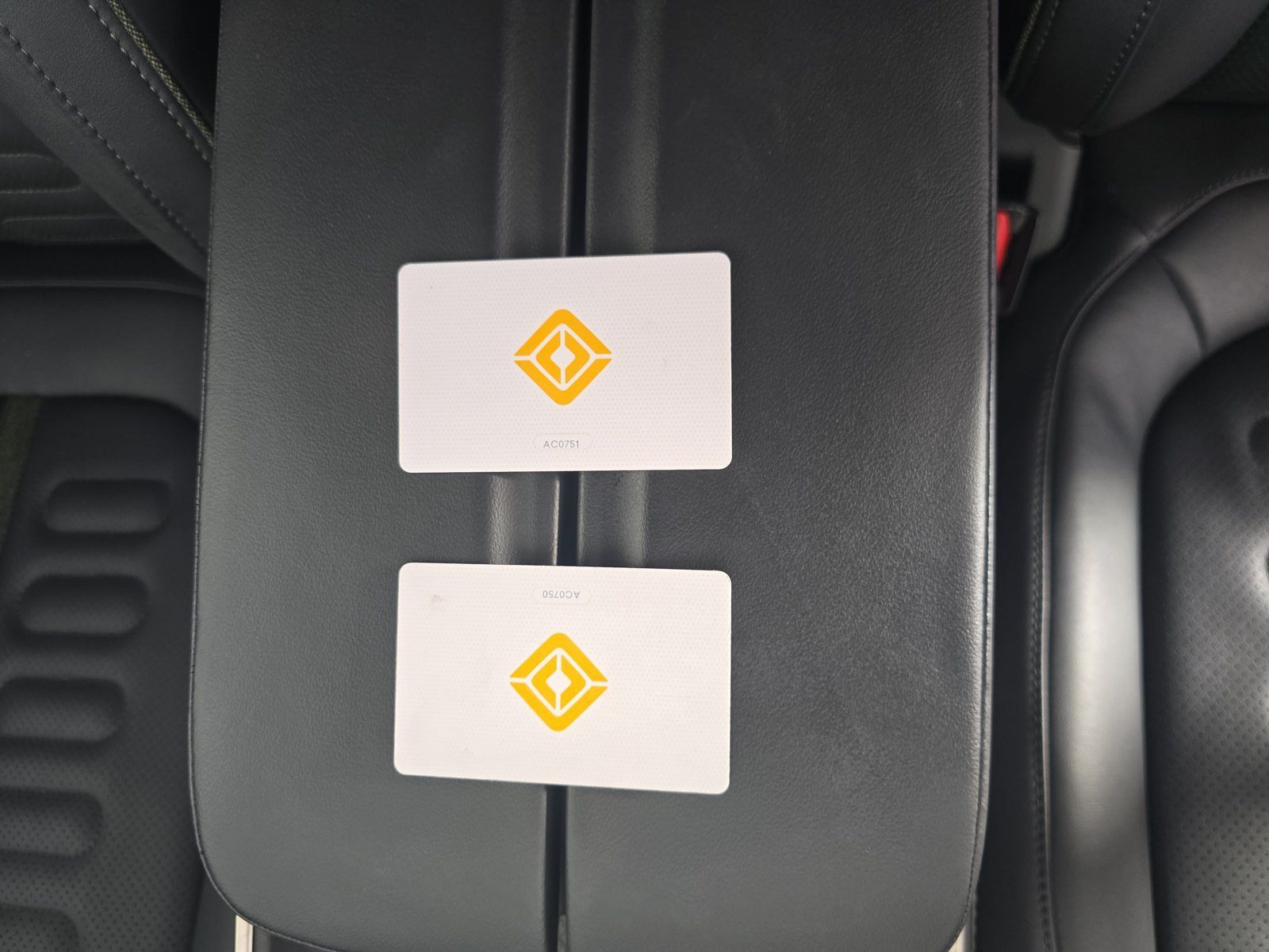 Used 2022 Rivian R1S Launch Edition Quad AWD/4WD image 29