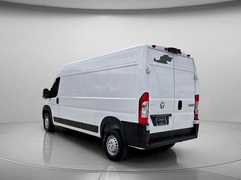 Used 2026 RAM ProMaster 2500 w/ Convenience Group FWD image 8
