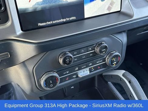 Used 2022 Ford Bronco Outer Banks AWD/4WD image 7