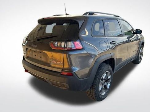 Used 2019 Jeep Cherokee Trailhawk w/ Cold Weather Group image 6