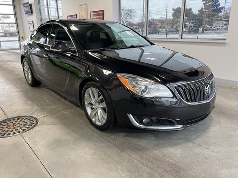 Used 2014 Buick Regal Premium image 3