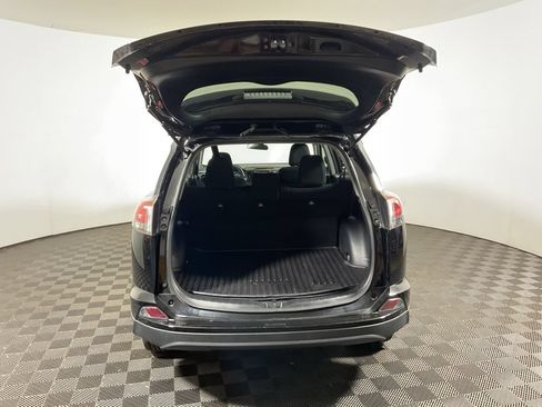 Used 2018 Toyota RAV4 LE w/ All Weather Liner Package AWD/4WD image 13