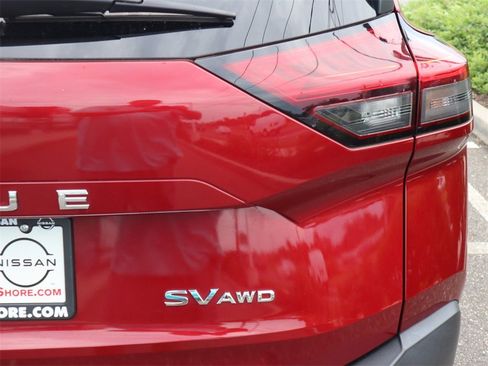 Certified 2022 Nissan Rogue SV w/ SV Premium Package image 25