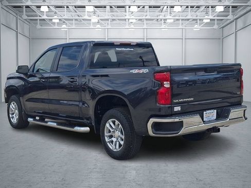 Certified 2023 Chevrolet Silverado 1500 LT AWD/4WD image 5