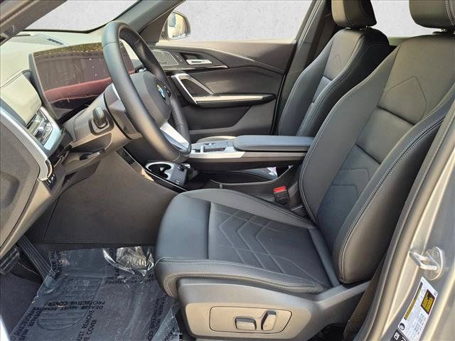 Certified 2026 BMW X2 xDrive28i w/ Convenience Package AWD/4WD image 16