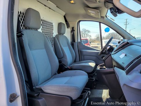 Used 2016 Ford Transit 250 130 Low Roof image 24