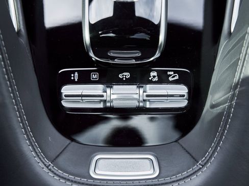 Used 2021 Mercedes-Benz Maybach GLS 600 4MATIC image 68