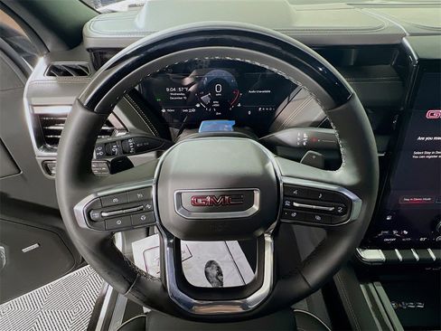 New 2026 GMC Yukon Elevation image 11