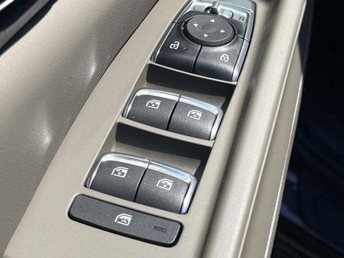 New 2026 Kia Carnival EX FWD image 26