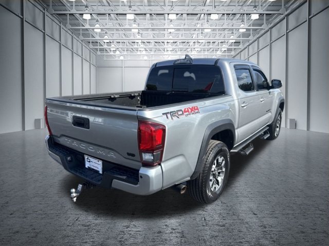 Used 2019 Toyota Tacoma TRD Off-Road AWD/4WD image 5