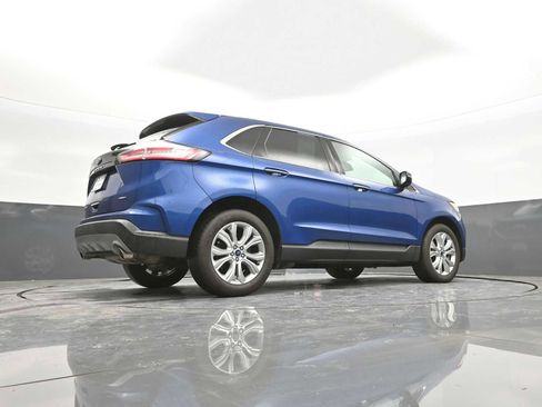 Used 2022 Ford Edge Titanium image 38