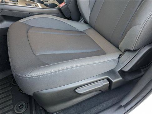 Certified 2025 Subaru Impreza 2.0i image 4