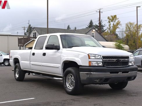Used 2003 Chevrolet Silverado 2500 LS w/ Skid Plate Package image 1