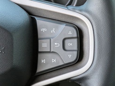 New 2025 Ford Bronco Badlands image 15