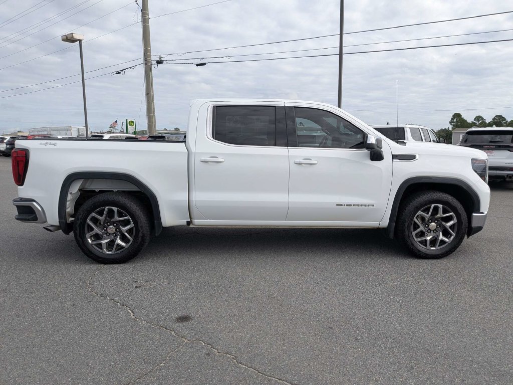 Used 2023 GMC Sierra 1500 SLE AWD/4WD image 3