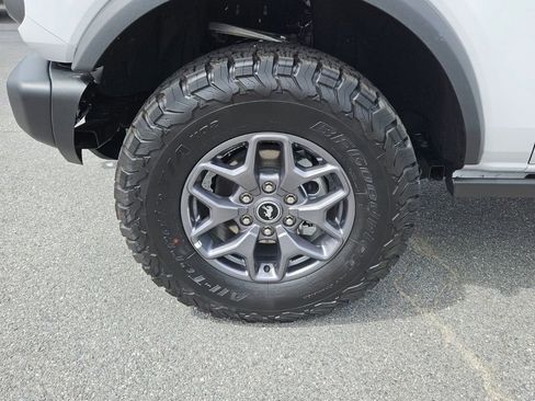 Used 2025 Ford Bronco Badlands AWD/4WD image 9