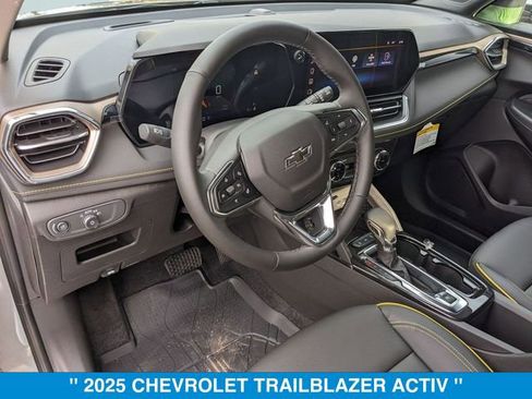 New 2025 Chevrolet TrailBlazer ACTIV w/ Convenience Package image 7