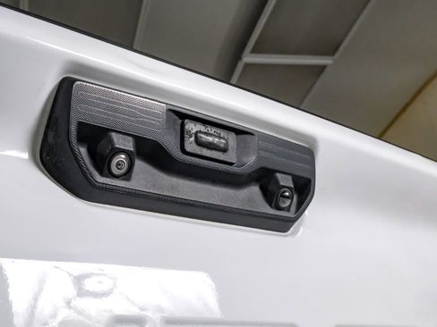 Used 2022 Chevrolet Silverado 3500 LTZ w/ LTZ Convenience Package image 63