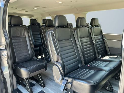 Used 2022 Ford Transit 350 XLT AWD/4WD image 14
