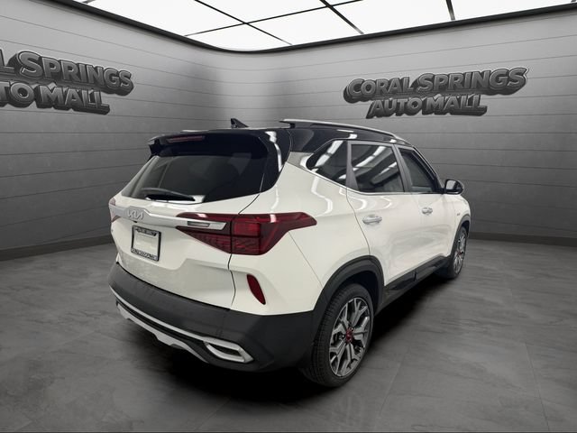 Used 2023 Kia Seltos SX AWD/4WD image 5