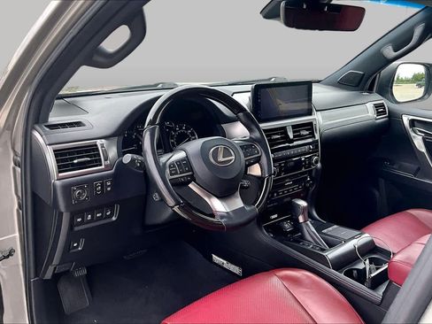 Used 2022 Lexus GX 460 Luxury w/ Sport Design Package AWD/4WD image 16