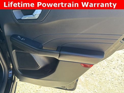 Used 2025 Ford Escape ST-Line image 20