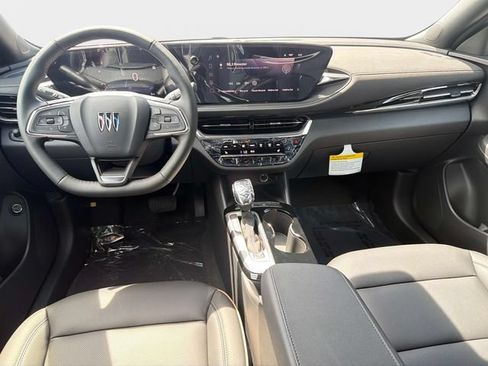 New 2026 Buick Envista Avenir FWD image 15