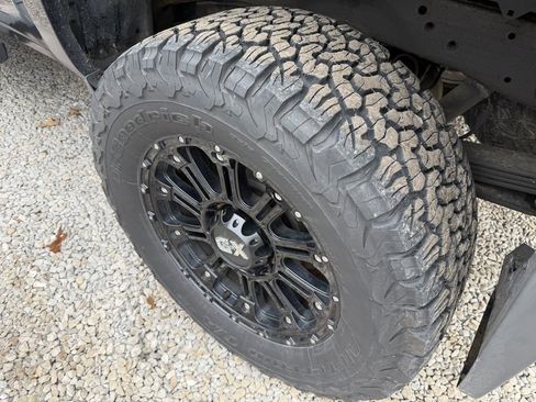 Used 2018 Chevrolet Silverado 2500 W/T w/ WT Convenience Package image 11