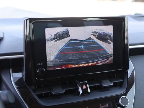 Certified 2025 Toyota Corolla LE w/ LE Premium Package FWD image 17
