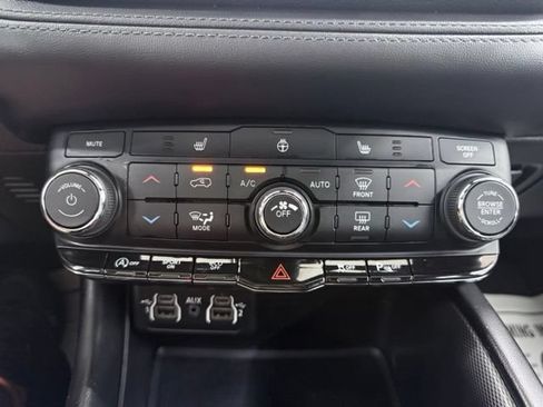 Used 2022 Dodge Durango GT AWD/4WD image 28