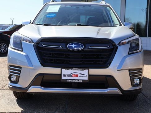 Used 2024 Subaru Forester Touring w/ Convenience Package image 8