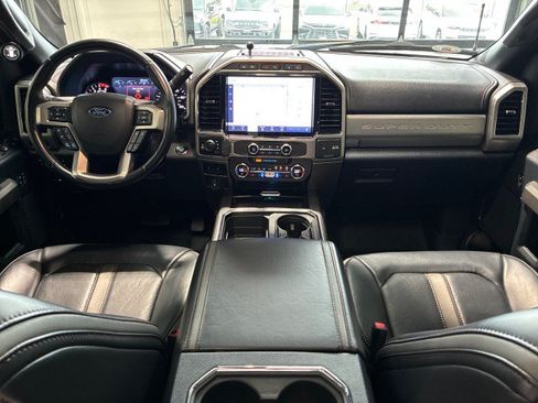Used 2022 Ford F250 Platinum AWD/4WD image 10