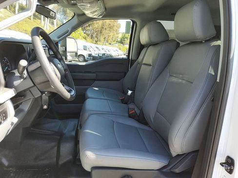 New 2026 Ford F450 XL w/ XL Chrome Package image 7