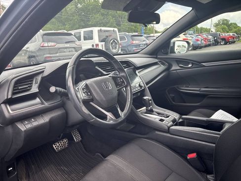 Used 2020 Honda Civic Sport image 12