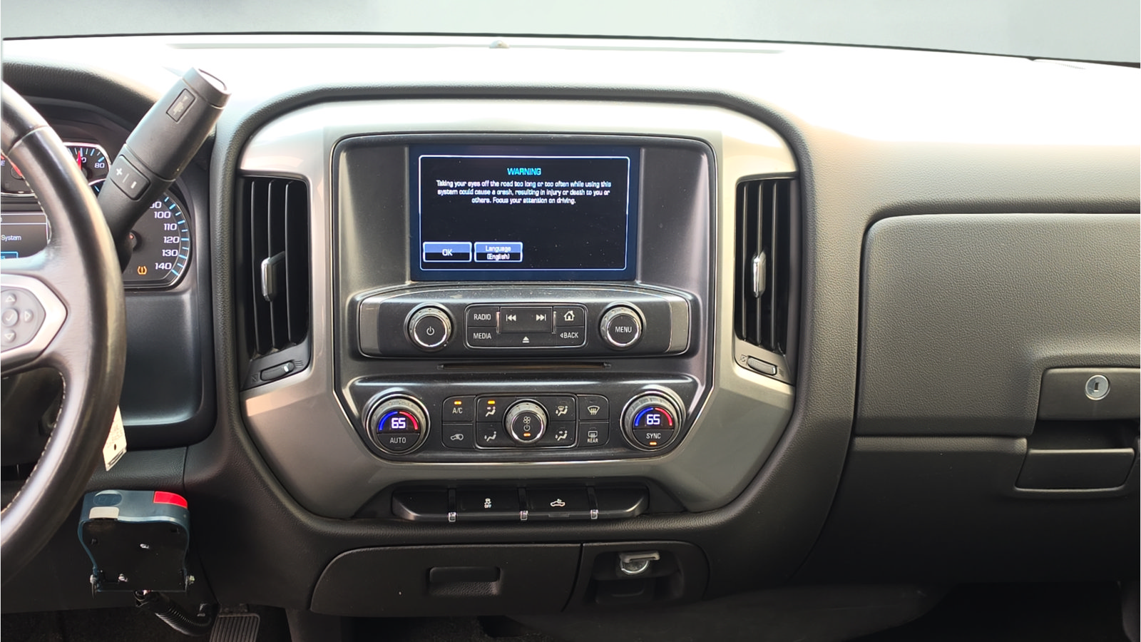 Used 2018 Chevrolet Silverado 1500 LT w/ LT Eassist Package AWD/4WD image 14